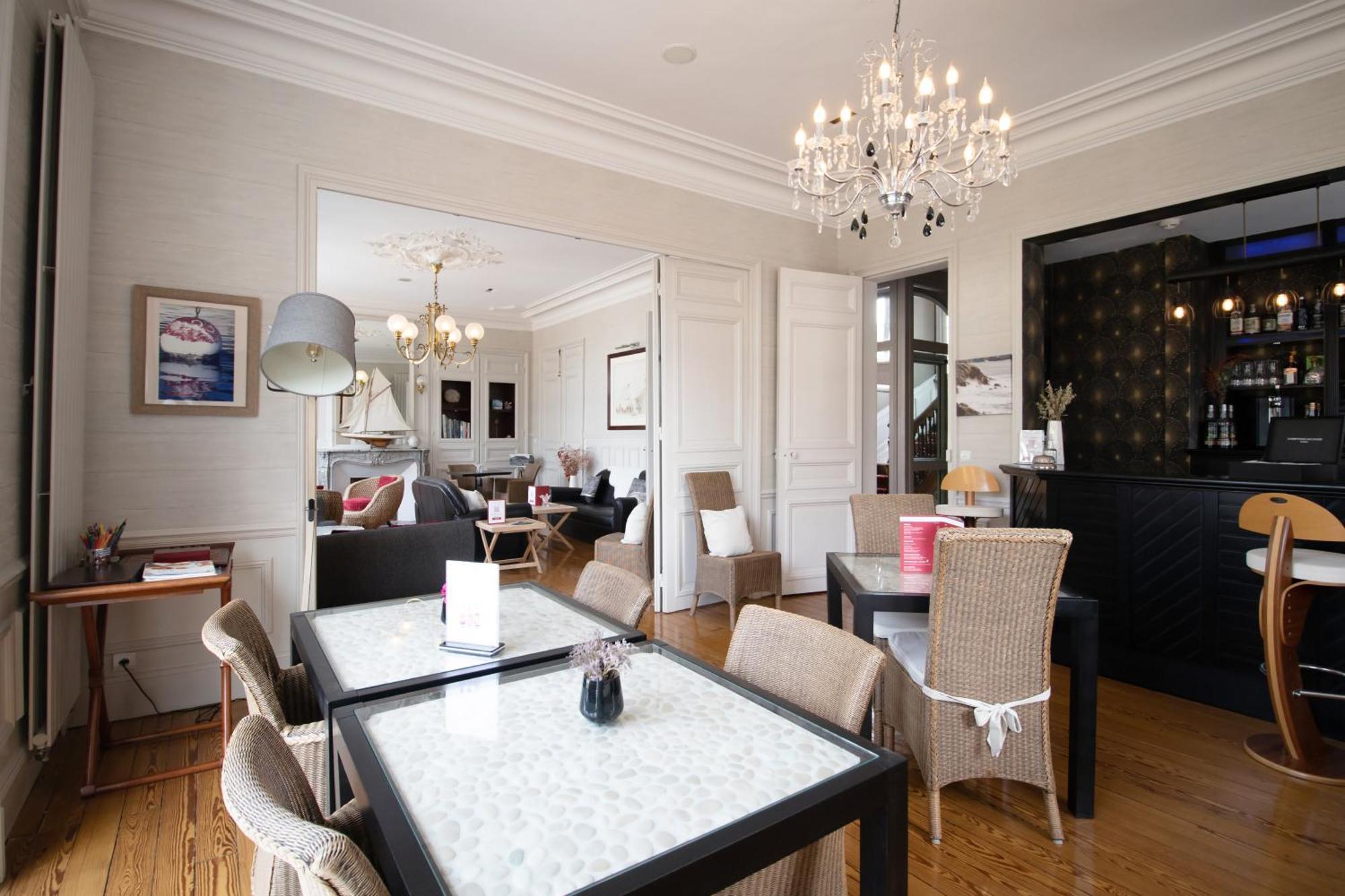 La Villefromoy 4*